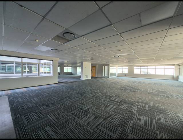 968M² OFFICE TO LET IN SANDTON CENTRAL